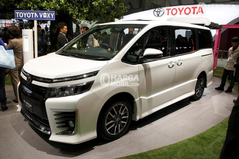 Review Toyota  Voxy  2021 Spesifikasi Harga dan Gambar  Lengkap
