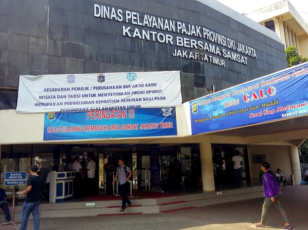 Salah satu gedung Samsat di Jakarta Timur