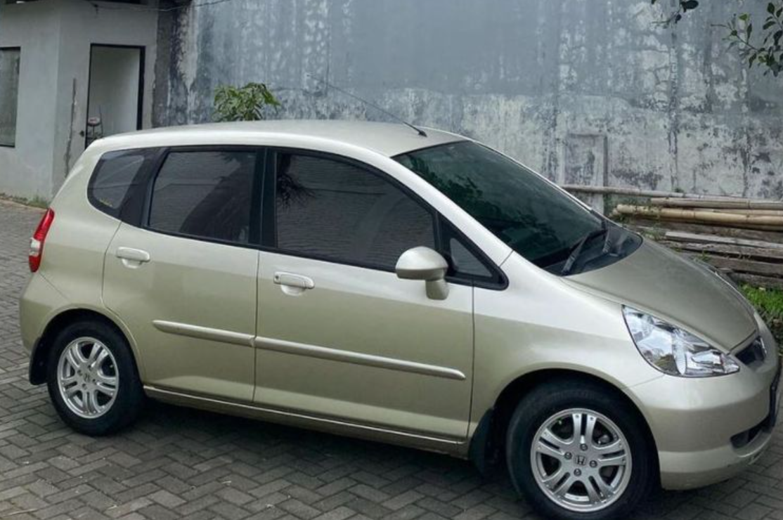 Honda Jazz 2004 Mobil keluarga murah dibawah 70 juta