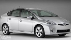 Review Toyota Prius 2009: Mobil Sedan Interior Mewah